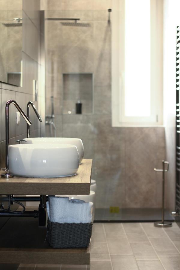 Serendipity Room & Relax Palermo Bagian luar foto