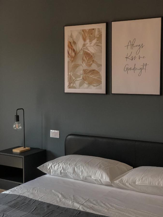 Serendipity Room & Relax Palermo Bagian luar foto